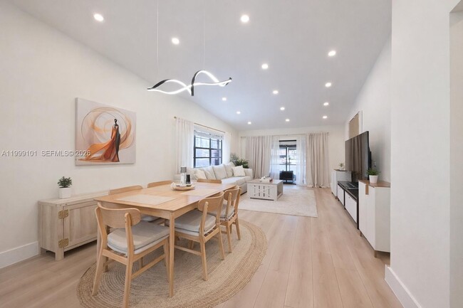 Photo - 769 Banks Rd