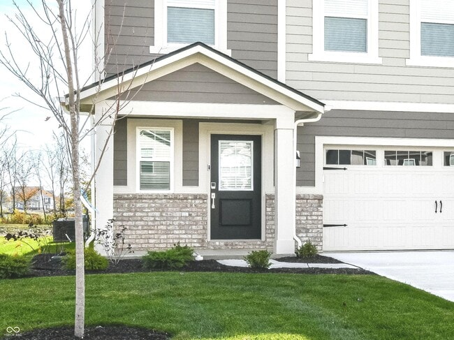 Photo - 6685 Hawthorne Dr