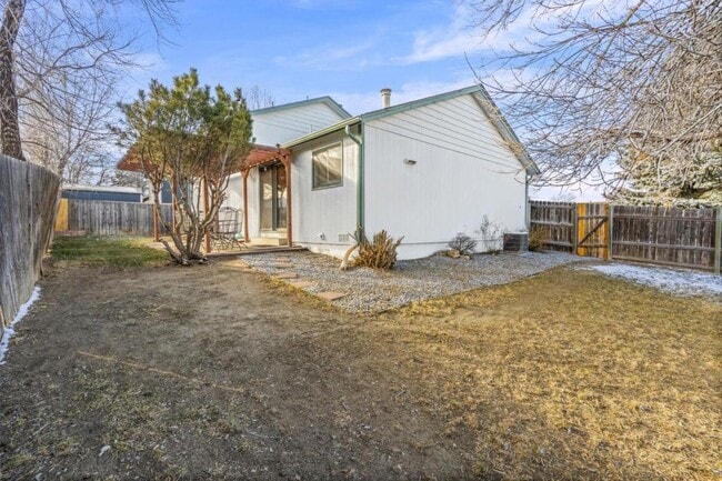 Photo - 2264 Danielle Ct