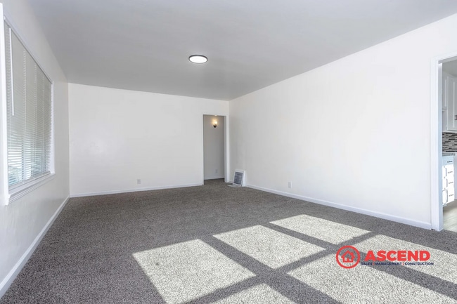 Photo - Charming 4 Bedroom Home!