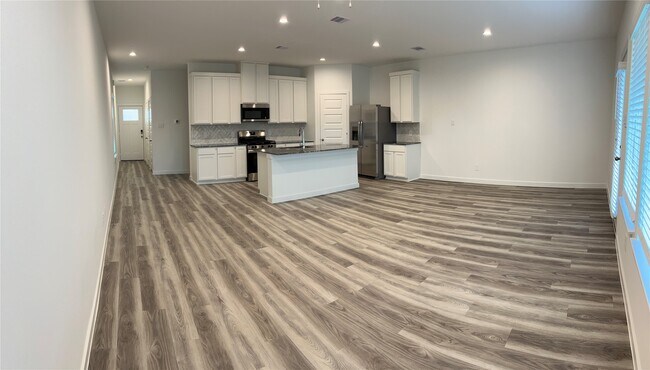 Photo - 2827 Lisburn Ter Ln