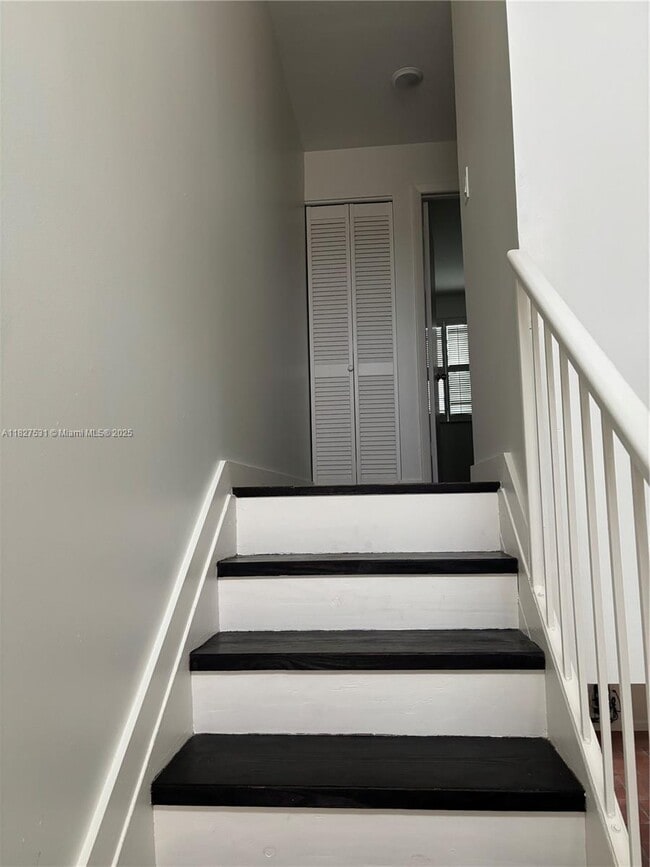 Photo - 6800 SW 45th Ln Unit 3