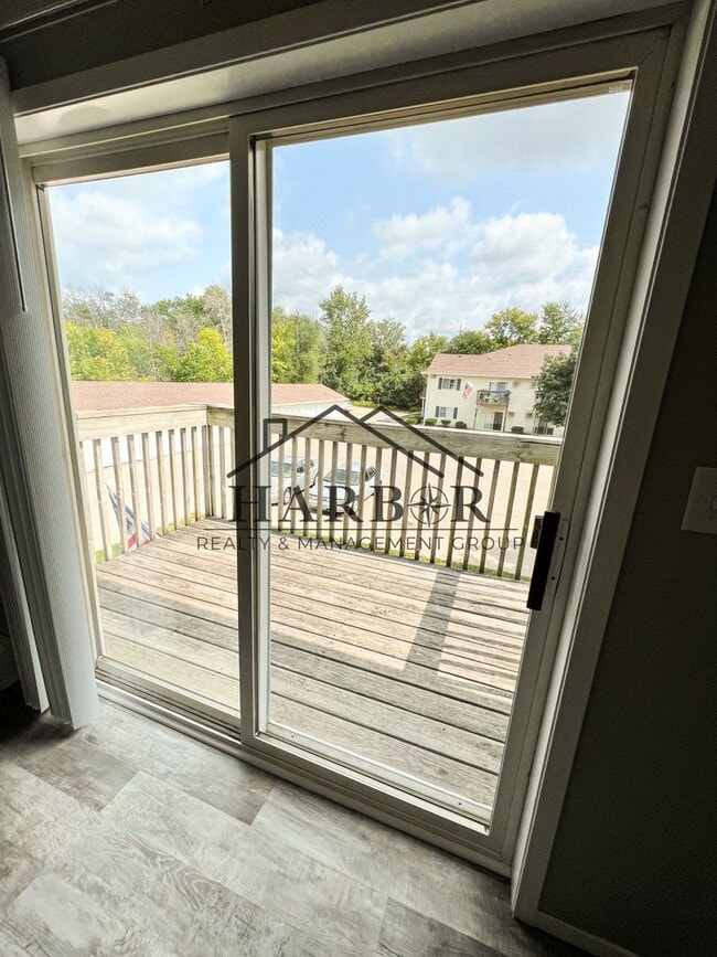 Photo - Renovated 2 Bedroom 1 Bath - Special: Lowe... Unit 125 - 3