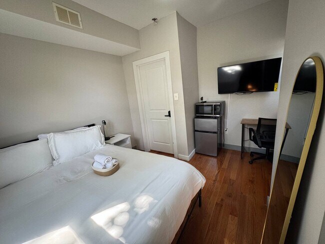 Photo - 157 Bidwell Ave Unit 2