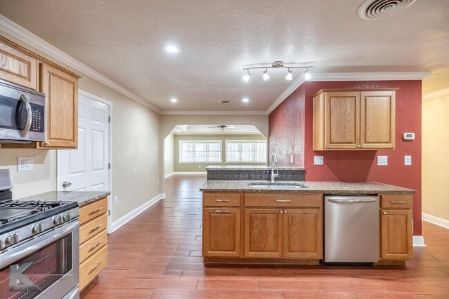Photo - 3 bed, 1.5 bath, XL living room, XL garage...