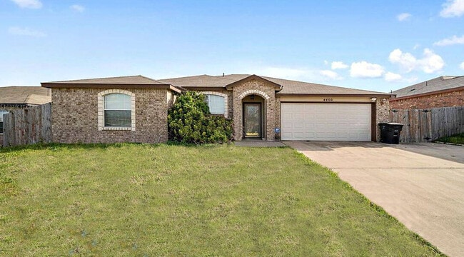 Photo - 4400 Lloyd Dr House
