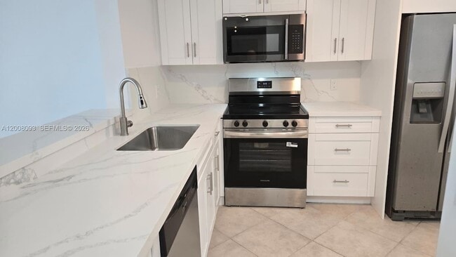 Photo - 110 S Shore Dr Unit 4E