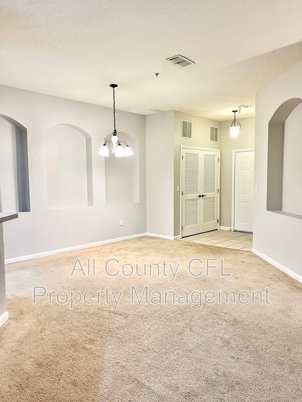 3000 Laurel Park Ln Unit 101