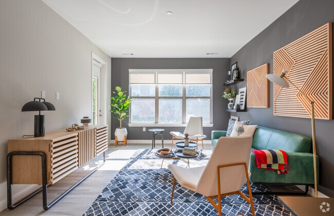 2BR, 2BA - 962 SQ FT