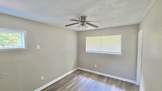 Photo - 4539 Spring Valley Dr