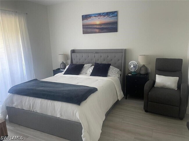 Photo - 788 Park Shore Dr Unidad H36