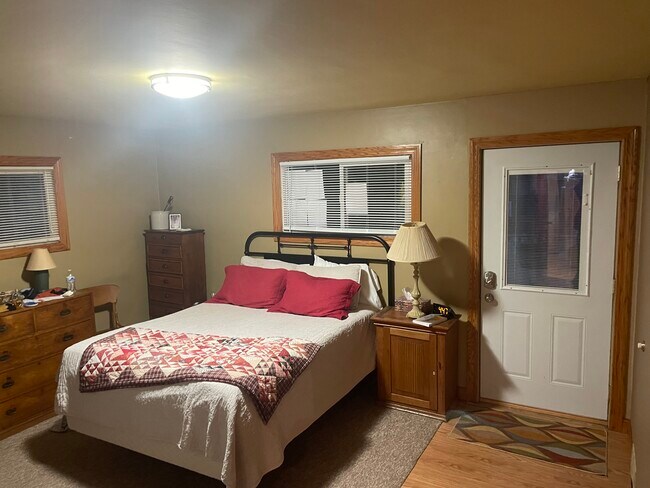 Photo - 304 N Rapids Rd Unit Apt #1A