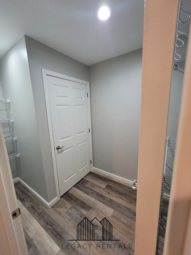Photo - 238 Longwood Ln.