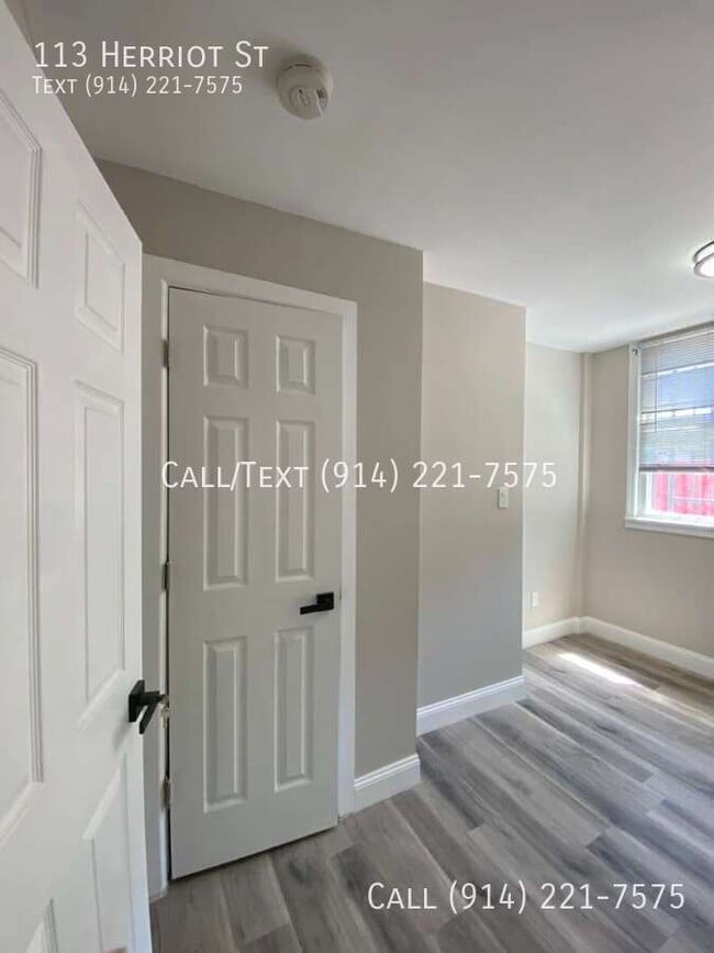 Photo - 113 Herriot St
