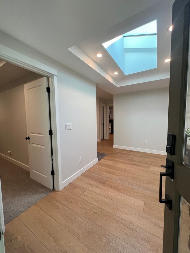 Photo - 4 Bedroom Home in Awbrey Butte Neighborhood – Unfurnished, Short Lease