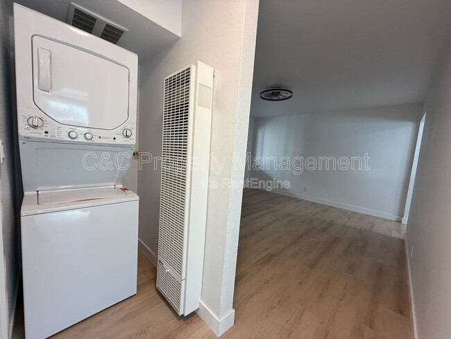 Photo - 1720 48th Ave Unidad Apt A