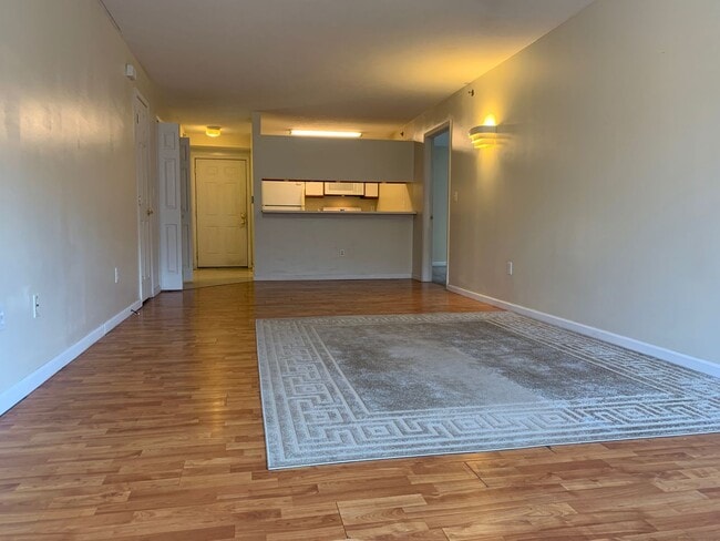 Photo - Star City - 4 Bedroom, 4 bath Condo - Available 08/05/2026