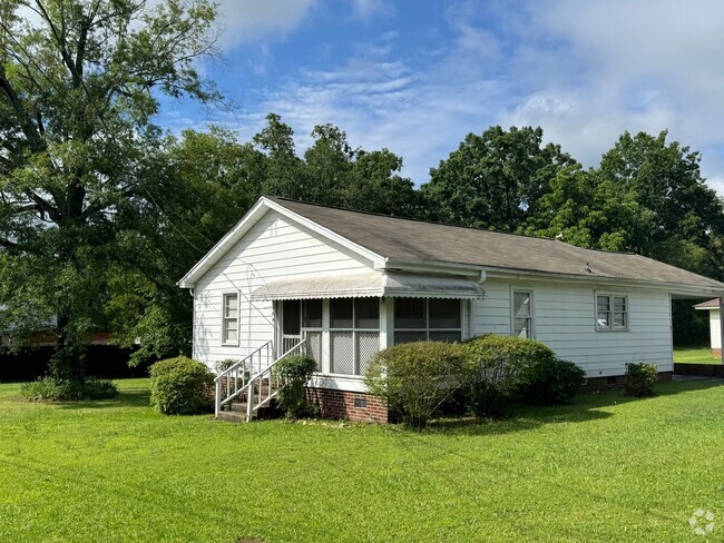 Building Photo - Calhoun Falls cottage! Rental