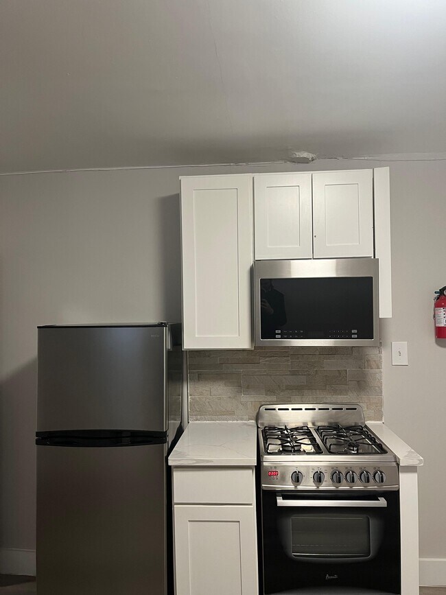 Photo - 7320 Kennedy Blvd