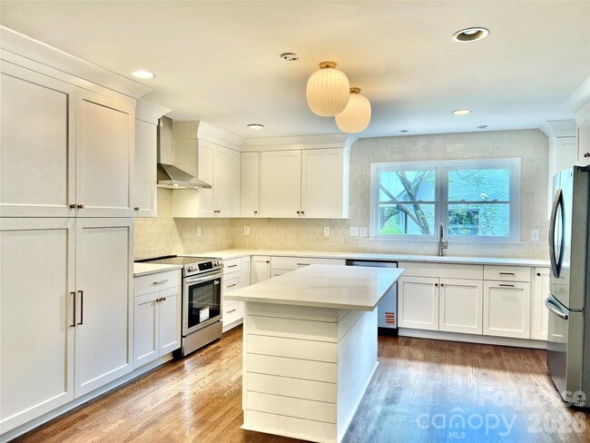 Photo - 6414 Greencove Dr