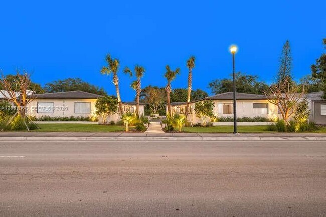 Photo - 8931 NE 2nd Ave Unit S3