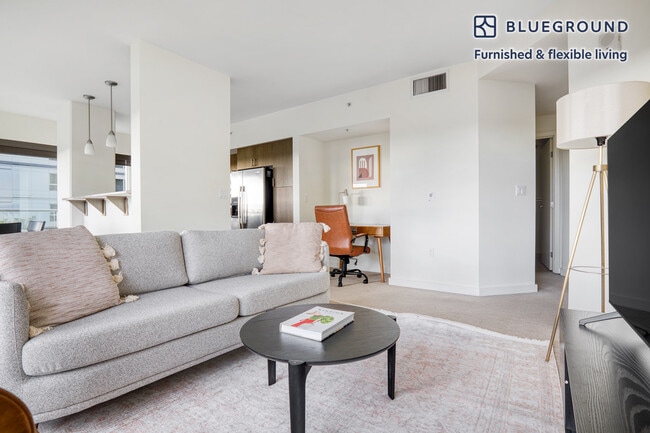 Photo - 10301 NE 10th St Unidad FL7-ID259