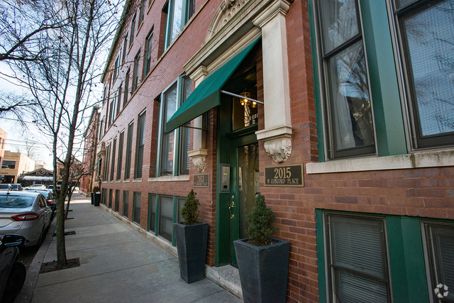 Building Photo - 2015 W Concord Pl Unit A Rental
