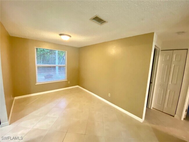 Photo - 4980 Coral Wood Dr Casa
