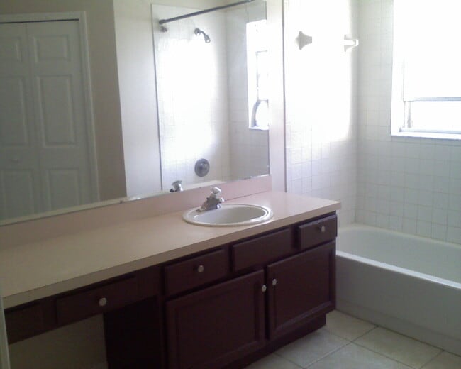 Photo - 2123 New Victor Rd