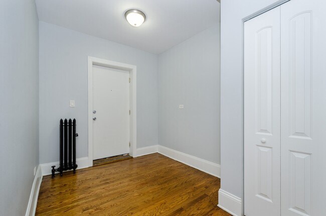 Photo - 1609 W Juneway Terrace Unit 1D