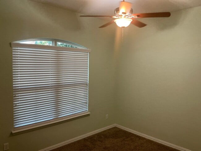 Photo - Coming Soon!!!! Beautiful 3/2.5 Home in ALEDO ISD!!