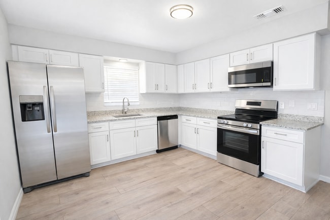Photo - Stunning Remodeled 3BR Duplex in Oviedo with Modern Upgrades Unit 1097