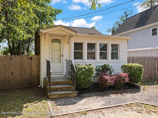 Photo - 712 Morris Blvd