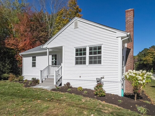 Photo - 159 Dunham St