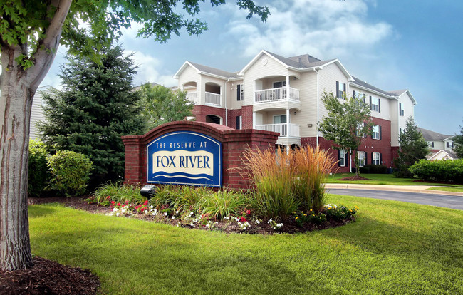 Reserve at Fox River Apartments - Reserve at Fox River Apartments