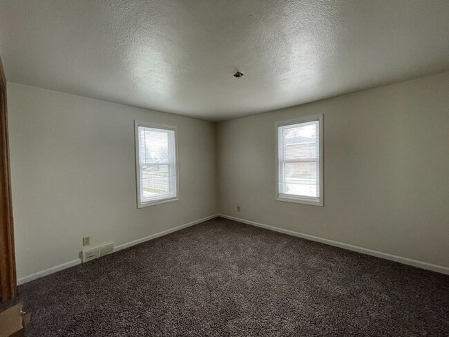 Photo - 203 Highridge Ave
