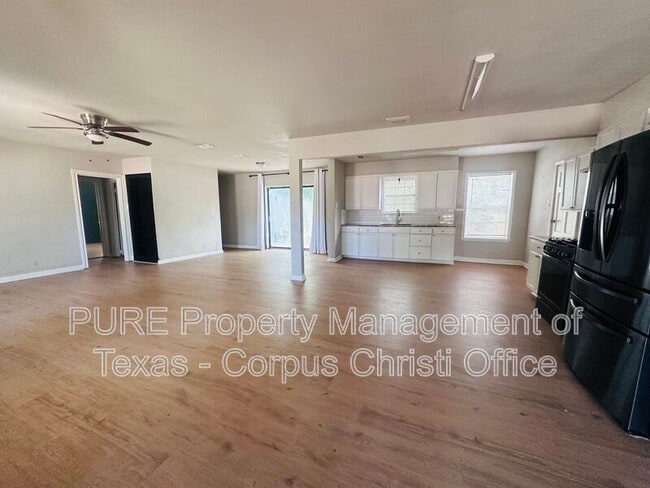 Photo - 1325 Tyler Ave