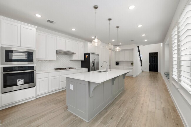 Photo - 997 Newport Crk Dr