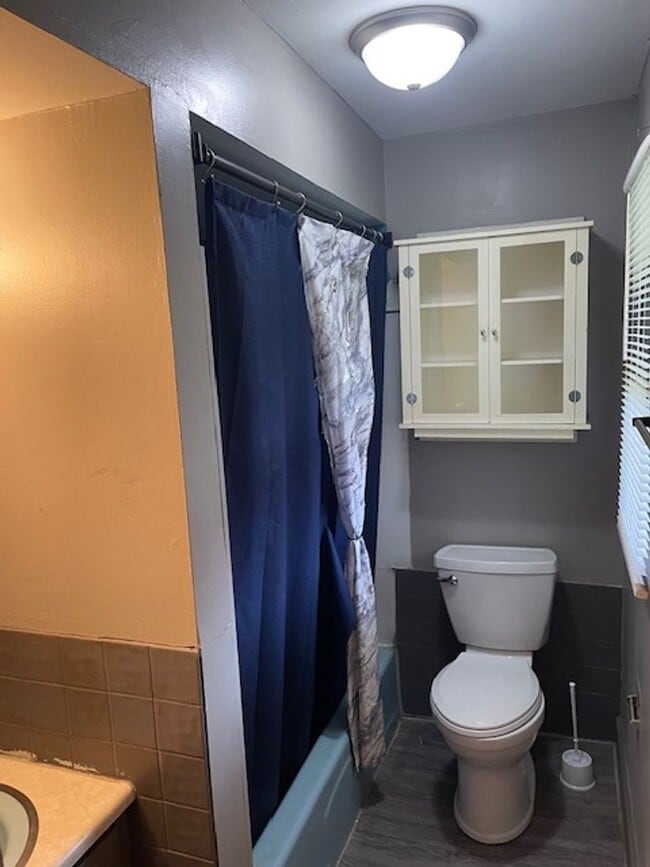 Photo - 1102 15th Ave NE Unit 6