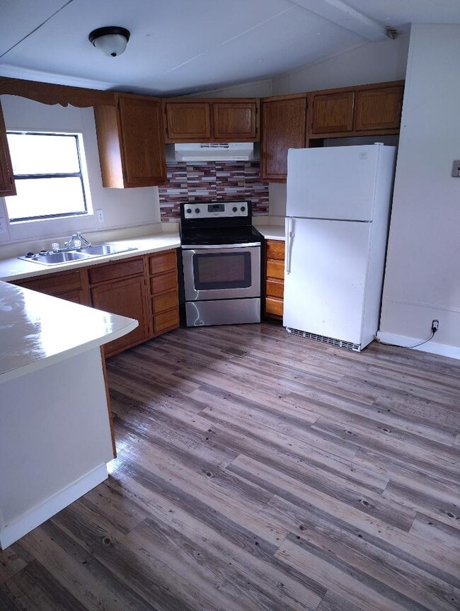 Photo - 6538 Hacklebarney Dr