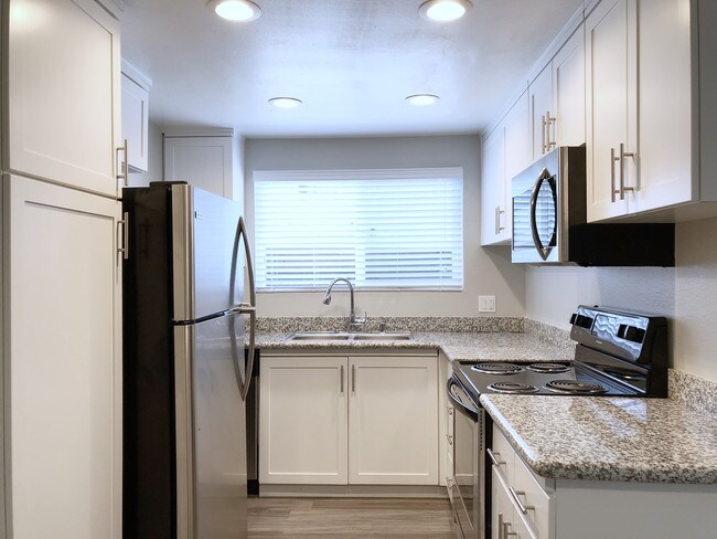 Serena Vista Apartment Homes