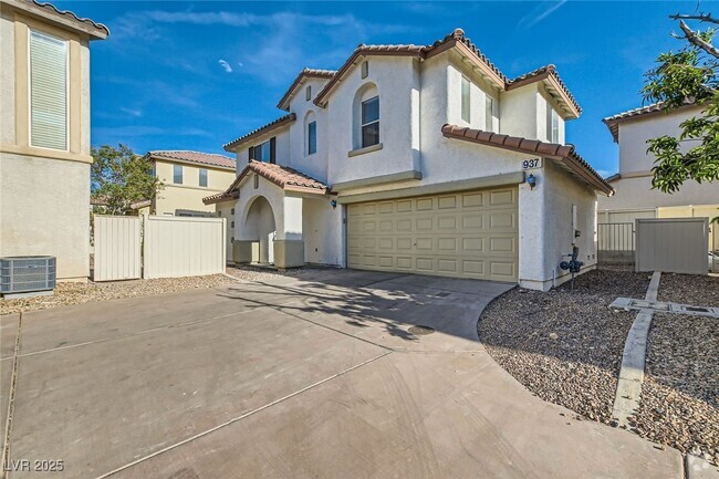 Building Photo - 937 Grand Cerritos Ave Rental