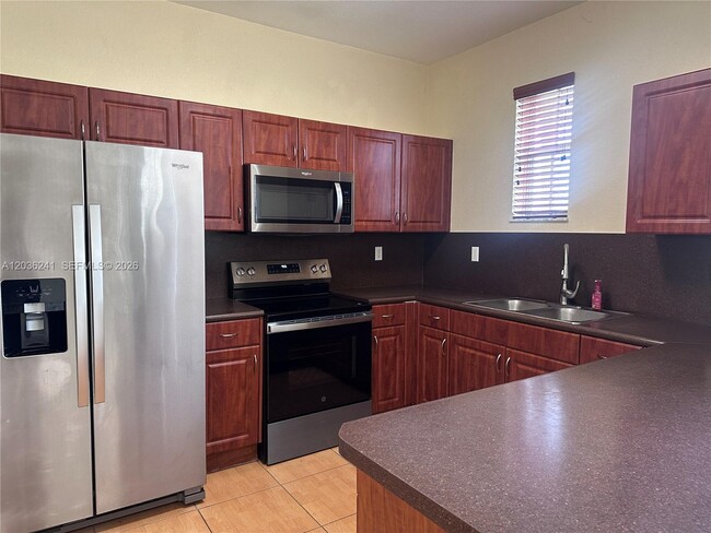 Photo - 10132 NW 7th St Unidad 208