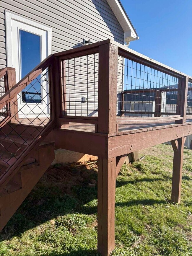 Photo - Charming 3 Bedroom 2 Bath home, Convenient NW Asheville location!