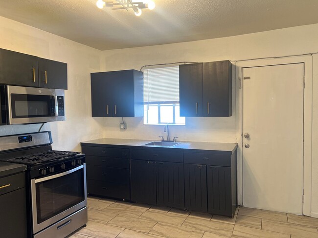 Photo - 4 bed 1 bath Home Available Now in Westwood! **Move-In Special** Unit 3120