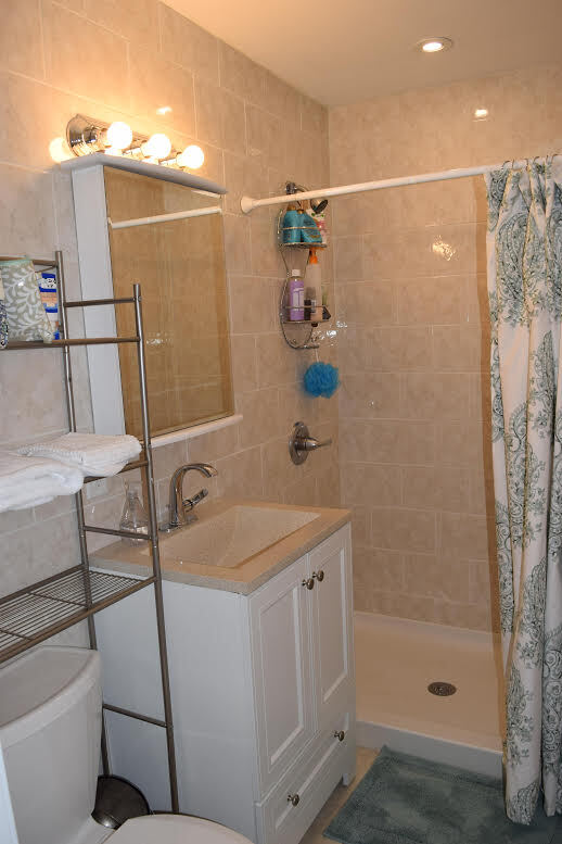 Photo - 204 Cornell St