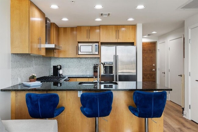 Photo - 300 Bowie St Unit 1006