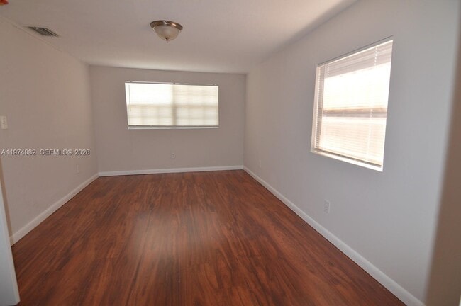 Photo - 731 NW 17th Ct