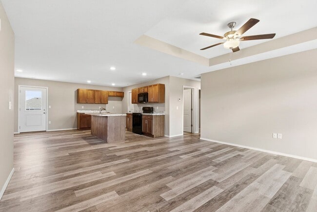 Photo - 3 Bedroom Home - Monett MO