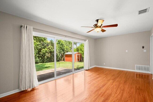 Photo - 1400 Briarcliff Blvd